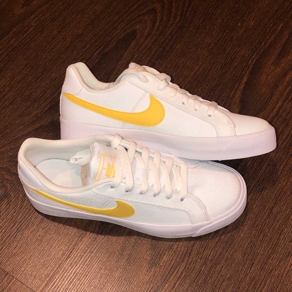 Nike Court Royale Canvas Shoes
